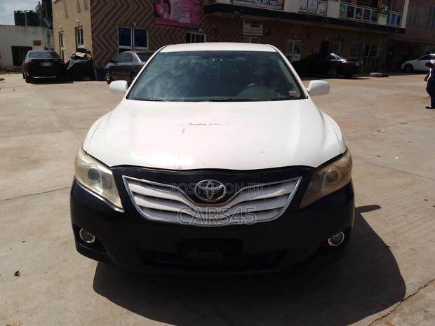 Toyota Camry 2010 White