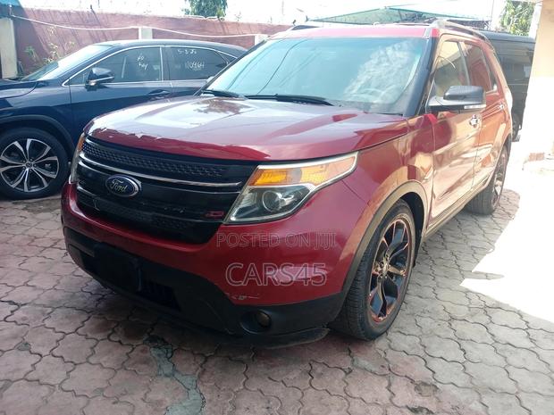 Ford Explorer 2014 Red
