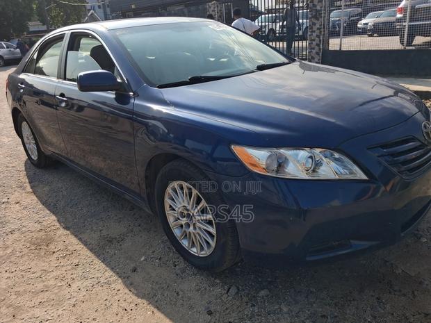 Toyota Camry 2007 Blue