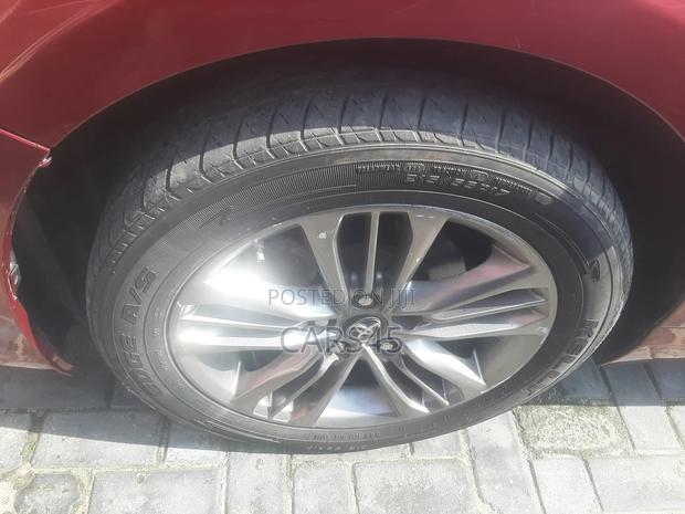 Toyota Camry 2017 Burgandy