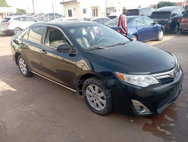 Toyota Camry 2014 Black