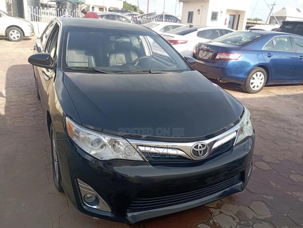 Toyota Camry 2014 Black