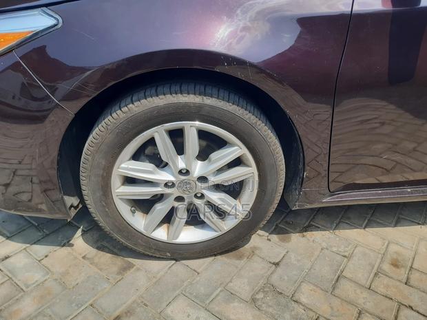 Toyota Avalon 2013 Burgandy