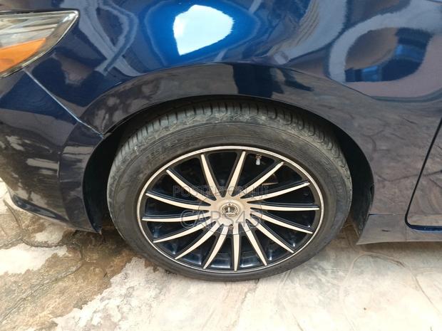 Nissan Altima 2016 Blue