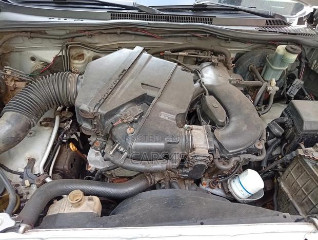 Toyota Tacoma 2005 Silver