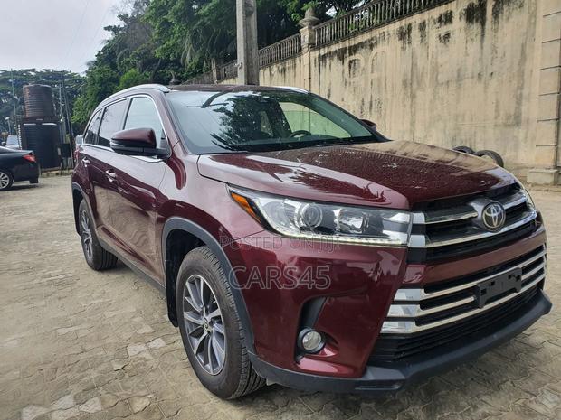 Toyota Highlander 2019 Red