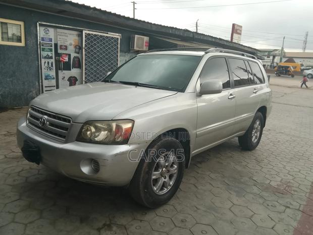 Toyota Highlander 2005 Silver