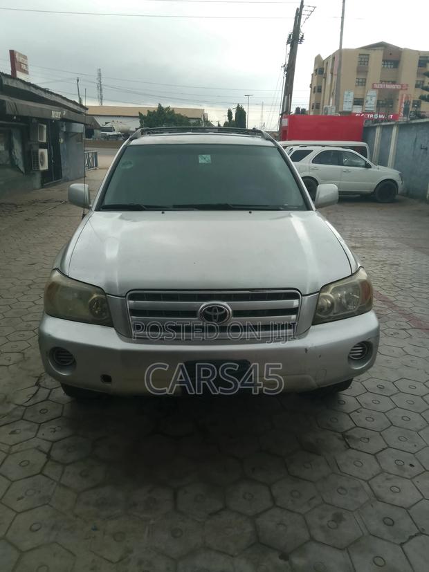 Toyota Highlander 2005 Silver