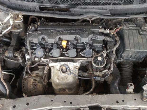 Honda Civic 2006 Gray