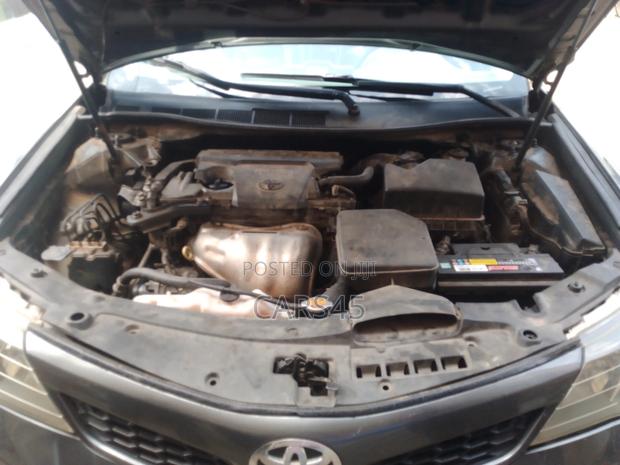 Toyota Camry 2012 Gray