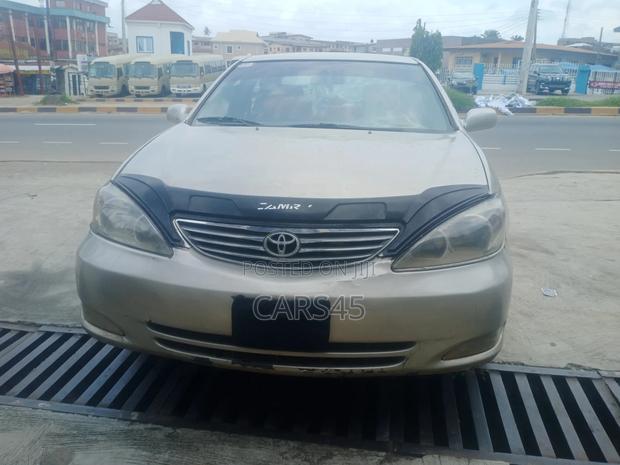 Toyota Camry 2002 Beige