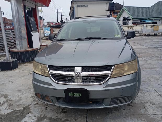 Dodge Journey 2010 Gray