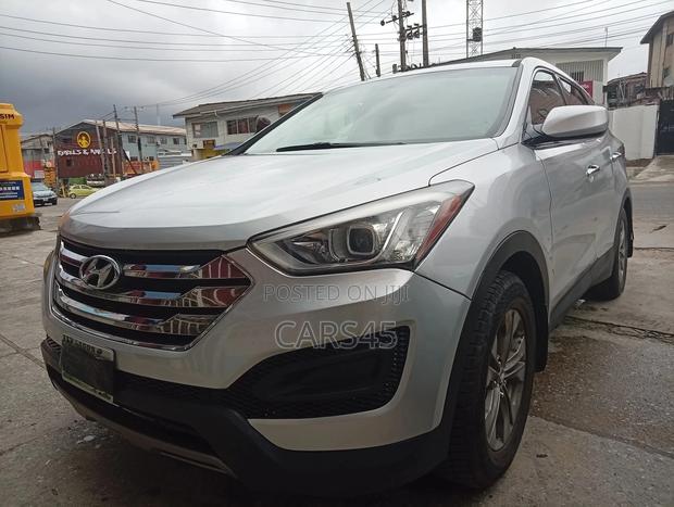 Hyundai Santa Fe 2014 Silver