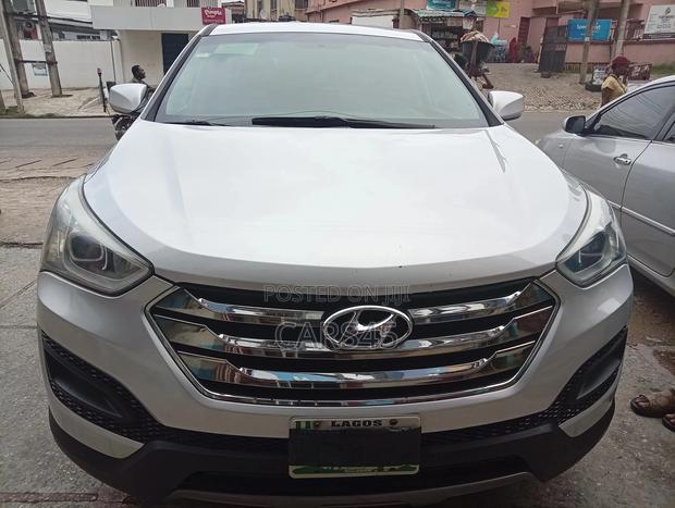 Hyundai Santa Fe 2014 Silver