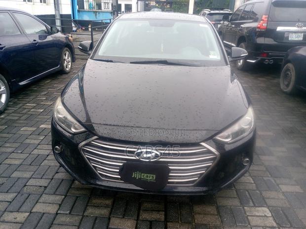Hyundai Elantra 2018 Black