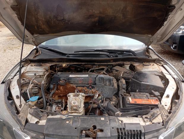 Honda Accord 2013 Silver