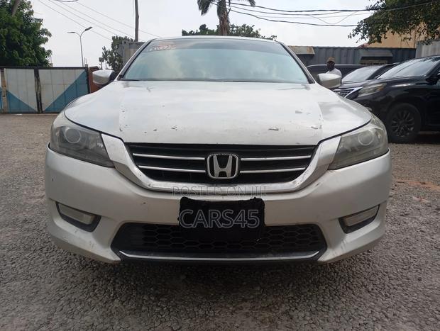 Honda Accord 2013 Silver
