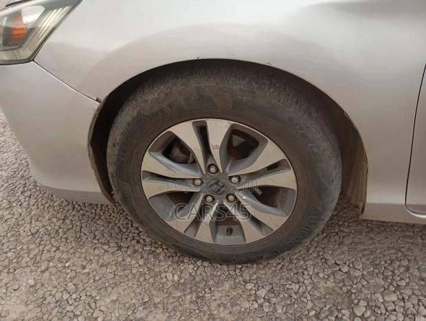 Honda Accord 2013 Silver
