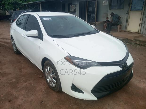 Toyota Corolla L 4dr Sedan (1.8L 4cyl CVT) 2017 White