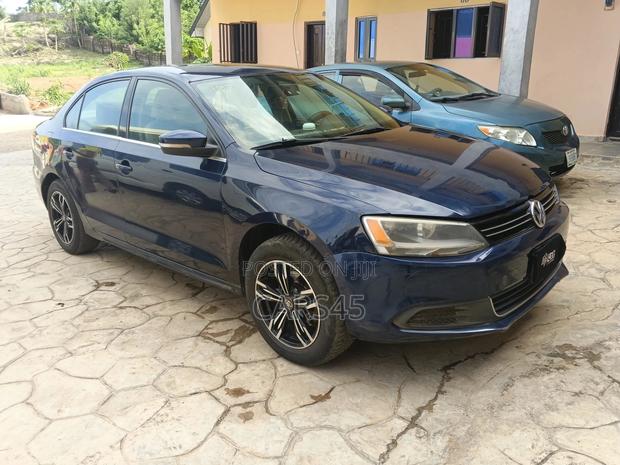 Volkswagen Jetta 2014 Blue