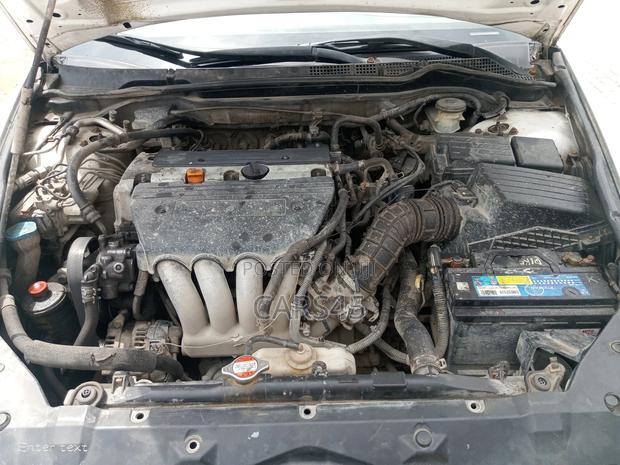 Honda Accord 2004 White
