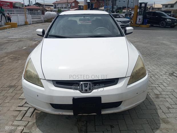 Honda Accord 2004 White