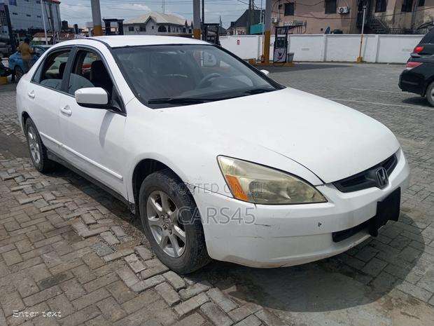 Honda Accord 2004 White
