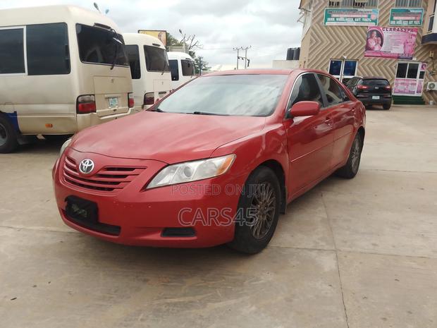 Toyota Camry 2009 Red