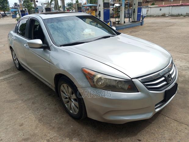Honda Accord 2008 Silver