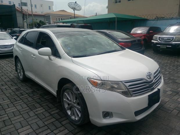 Toyota Venza 2009 White
