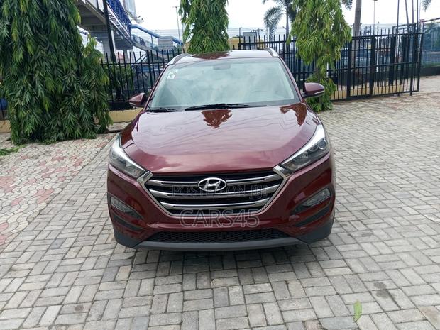 Hyundai Tucson 2016 Red