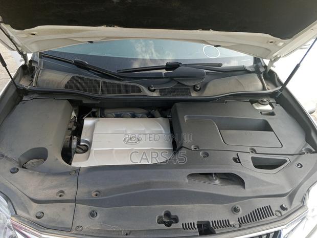 Lexus RX 2010 White