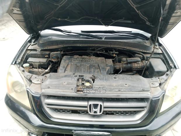 Honda Pilot 2005 Black
