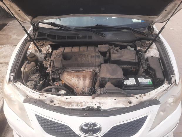 Toyota Camry 2011 White
