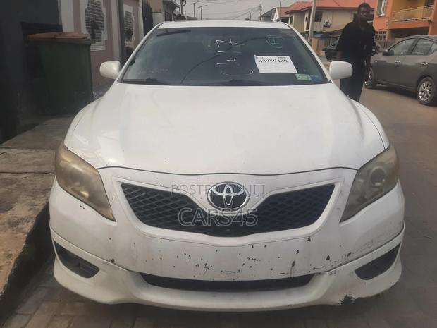 Toyota Camry 2011 White