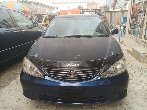 Toyota Camry 2006 Blue