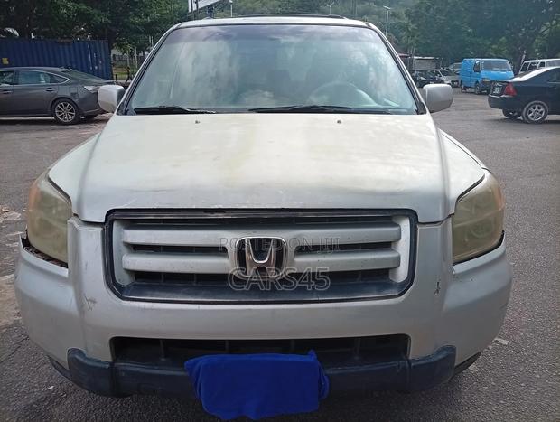 Honda Pilot 2006 Silver