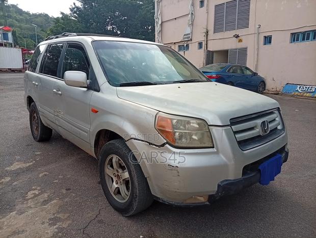 Honda Pilot 2006 Silver