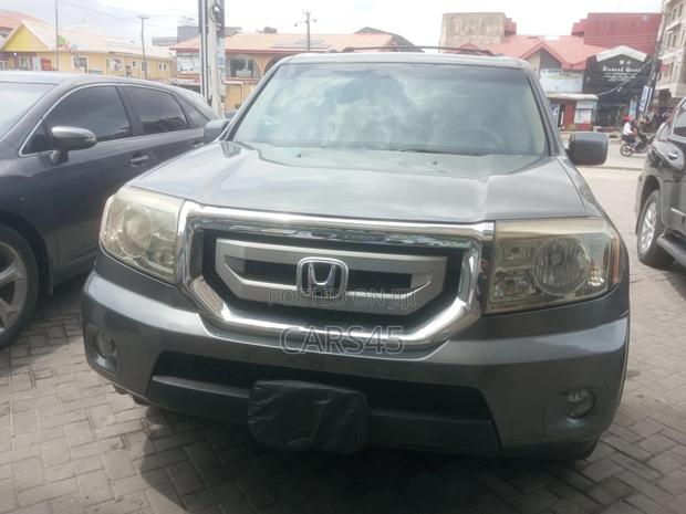 Honda Pilot 2009 Gray