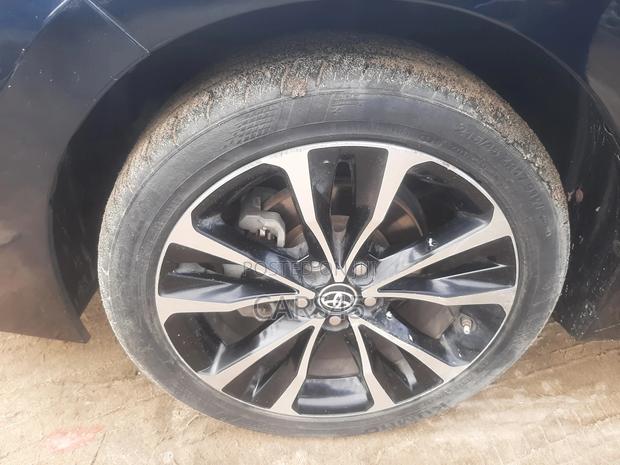 Toyota Corolla 2018 Gray
