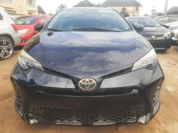 Toyota Corolla 2018 Gray