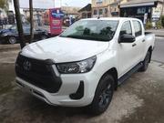 Toyota Hilux 2021 White for sale