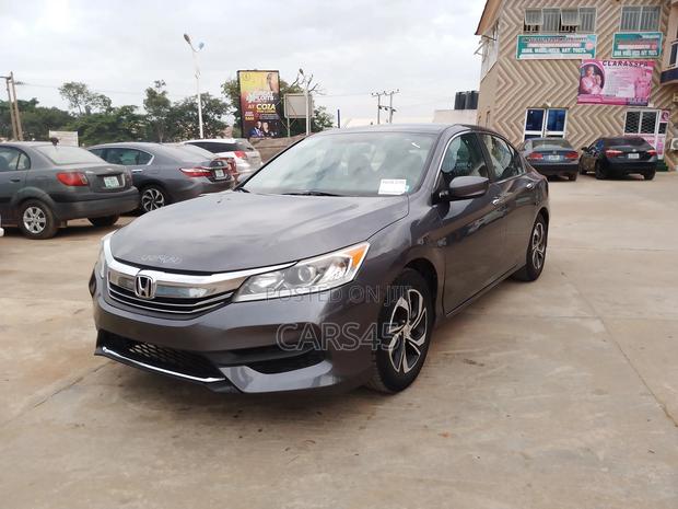 Honda Accord 2017 Gray