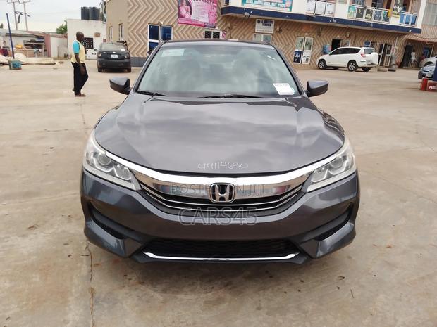 Honda Accord 2017 Gray