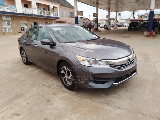 Honda Accord 2017 Gray