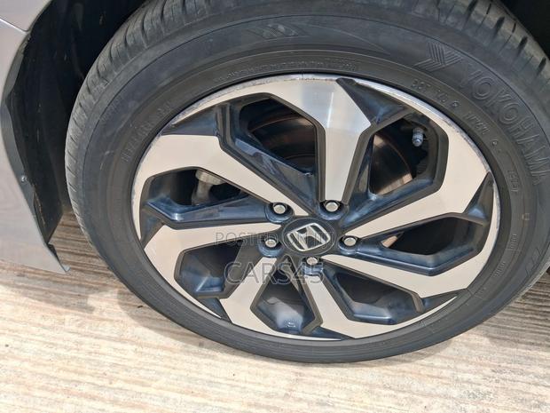 Honda Accord 2016 Silver