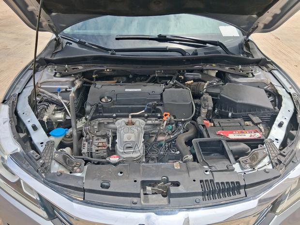 Honda Accord 2016 Silver