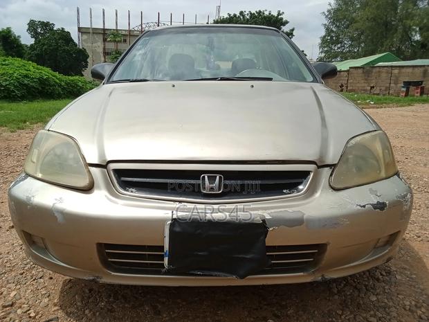 Honda Civic 2000 Gold
