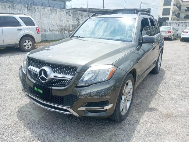 Mercedes-Benz GLK-Class 2013 Brown