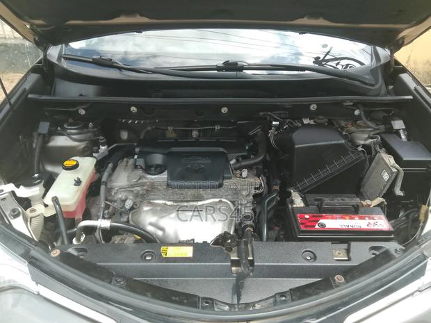 Toyota RAV4 2015 Brown